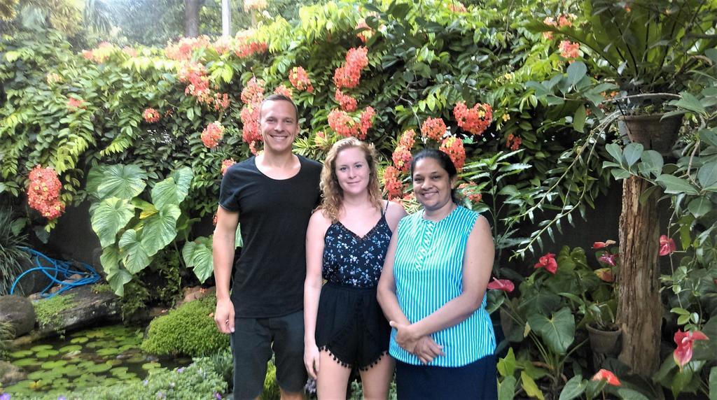 Glory Homestay Kandy Exterior foto