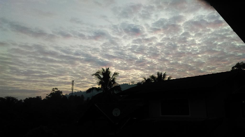 Glory Homestay Kandy Exterior foto